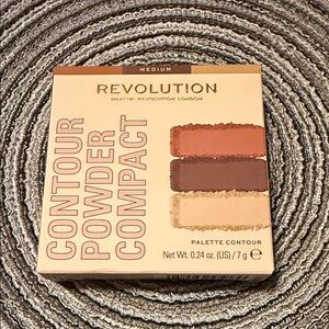 5/$25 Revolution Contour Powder Compact - Medium